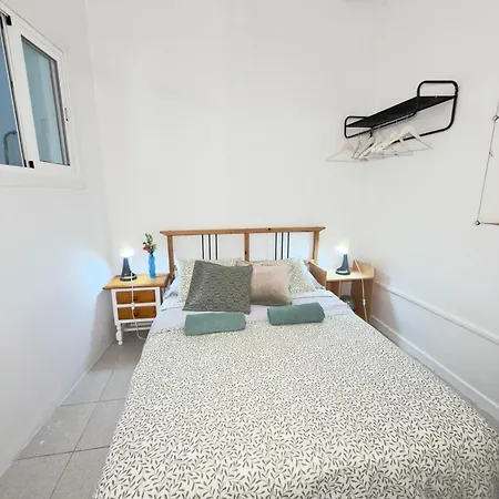 홈스테이 Alquiler De Privada Con Areas De Sala, Cocina Y Bano Que Se Comparten Cerca Al Mar! *