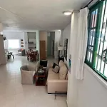 Ubytování v soukromí Alquiler De Privada Con Areas De Sala, Cocina Y Bano Que Se Comparten Cerca Al Mar! *