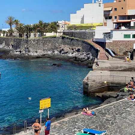 Homestay szállás Alquiler De Privada Con Areas De Sala, Cocina Y Bano Que Se Comparten Cerca Al Mar!