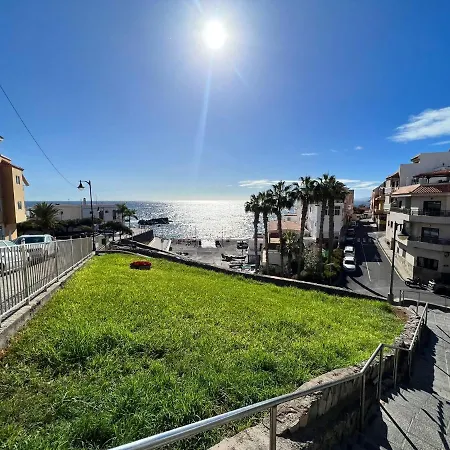 Alquiler De Privada Con Areas De Sala, Cocina Y Bano Que Se Comparten Cerca Al Mar! * Alcalá la Real
