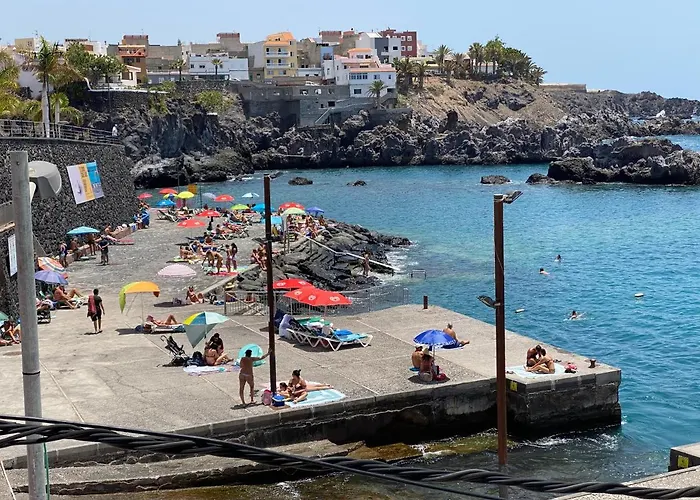 Alquiler De Privada Con Areas De Sala, Cocina Y Bano Que Se Comparten Cerca Al Mar! * Alcalá la Real