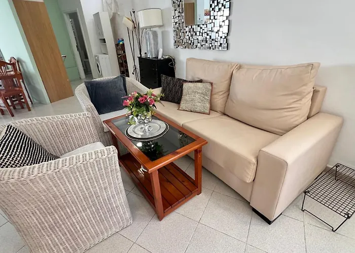 Homestay szállás Alquiler De Privada Con Areas De Sala, Cocina Y Bano Que Se Comparten Cerca Al Mar! Alcalá la Real