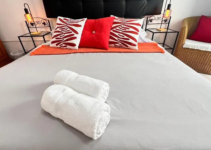Homestay szállás Alquiler De Privada Con Areas De Sala, Cocina Y Bano Que Se Comparten Cerca Al Mar!